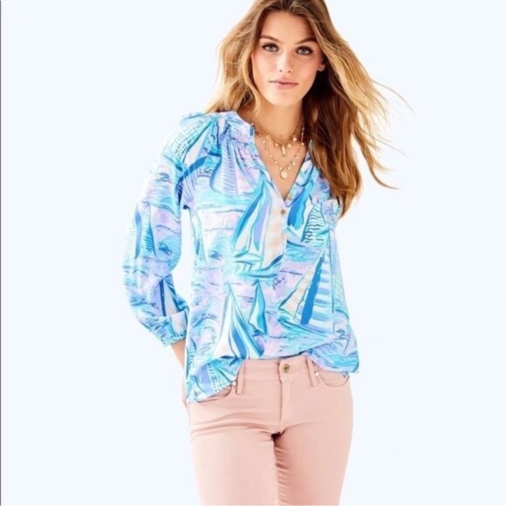 Lilly Pulitzer Elsa Blouse - Aboat Time size Medium